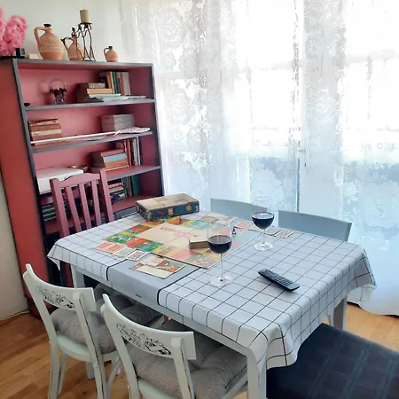 아파트 Karos Vintage House