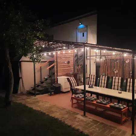 Karos Vintage House * 잘라카로쉬