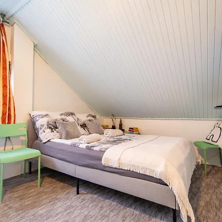 Karos Vintage House