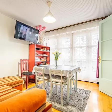 Lägenhet Karos Vintage House *